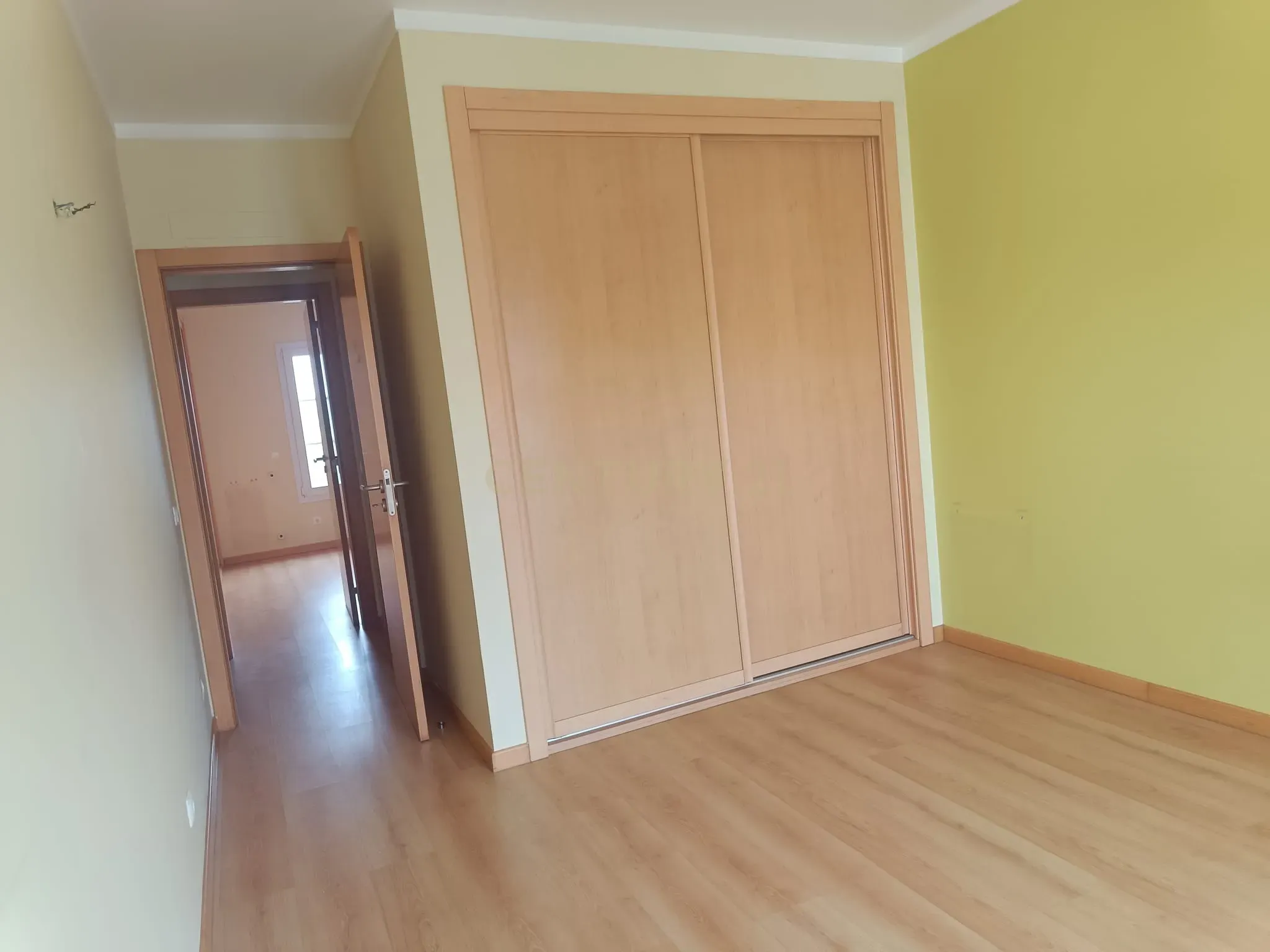 🏡 Apartamento Duplex T3/T4 na Ericeira – Vista Mar e Serra! 🌊⛰️ - Image 9